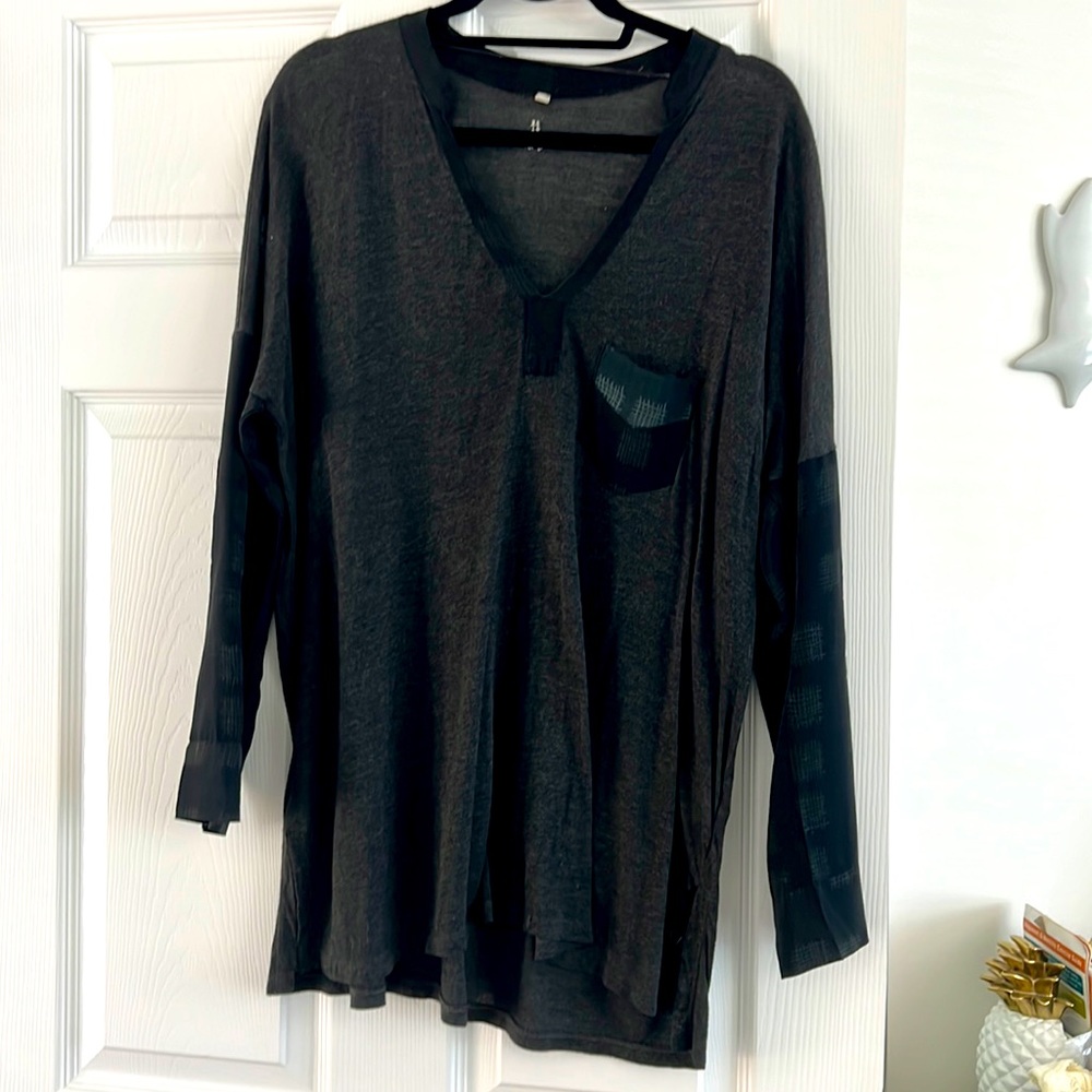 Pete and Greta long sleeve blouse